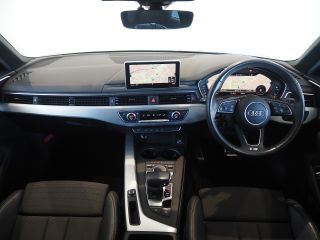 Audi A4 Sedan
