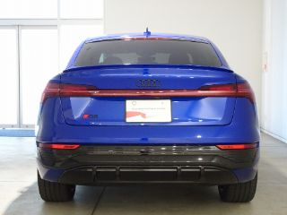 Audi Q8 Sportback e-tron