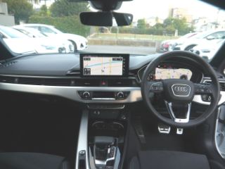 Audi A4 Sedan