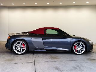 Audi R8 Spyder V10 performance quattro