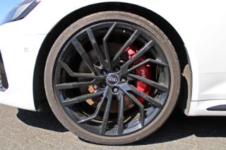 Audi RS 4 Avant