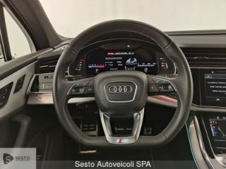 Audi Q7 SUV
