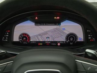 Audi RS Q8 SUV performance