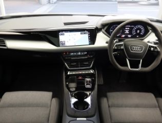 Audi e-tron GT quattro