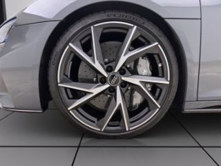 Audi R8 Spyder V10 performance quattro