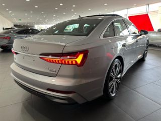 Audi A6 Sedan