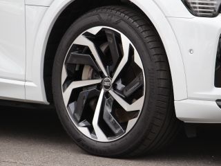 Audi Q8 Sportback e-tron
