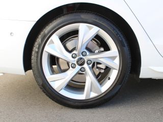 Audi A4 Sedan