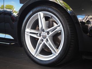 Audi A4 Sedan