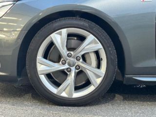 Audi A4 Sedan