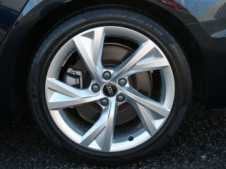 Audi A4 Sedan
