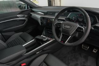 Audi SQ8 e-tron