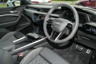 Audi SQ8 e-tron