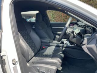 Audi e-tron S