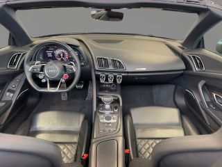 Audi R8 Spyder V10 performance quattro