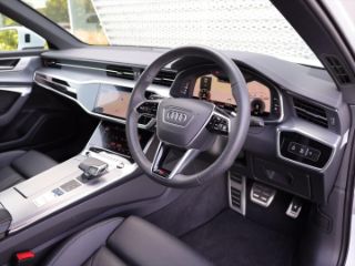 Audi A6 Sedan