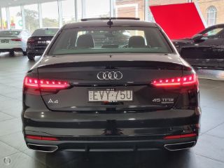 Audi A4 Sedan