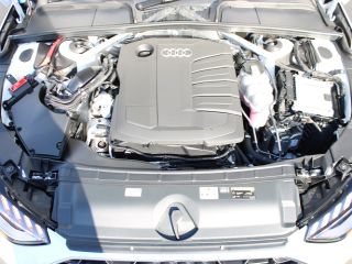 Audi A4 Sedan