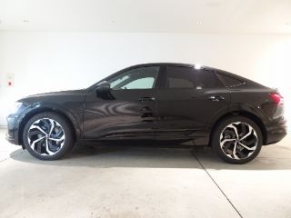 Audi Q8 Sportback e-tron
