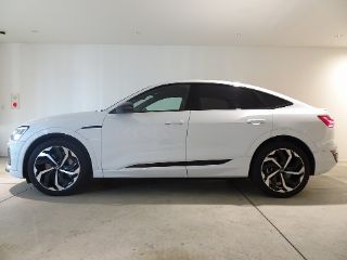 Audi Q8 Sportback e-tron