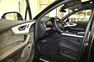 Audi Q7 SUV