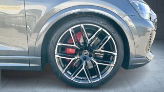 Audi RS Q8 SUV