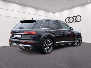 Audi SQ7 SUV