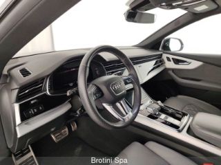 Audi SQ8 SUV