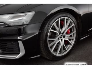 Audi S6 Avant
