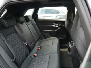 Audi e-tron S