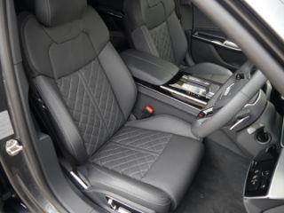 Audi A8 TFSI e