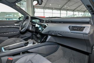 Audi Q8 Sportback e-tron