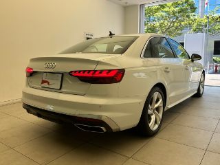 Audi A4 Sedan