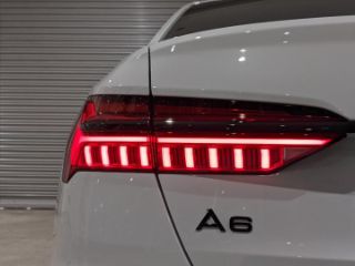 Audi A6 Sedan