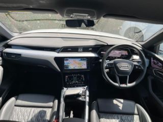Audi e-tron S