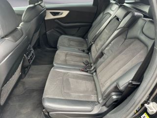 Audi Q7 SUV
