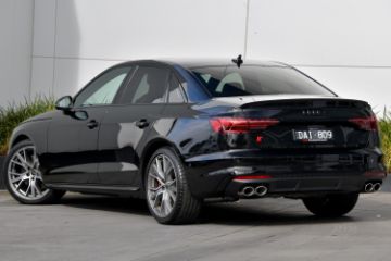 Audi S4 Sedan