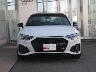 Audi A4 Sedan