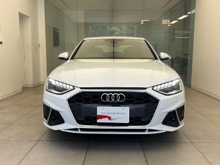 Audi A4 Sedan