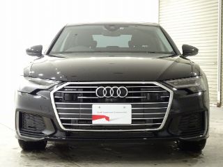 Audi A6 Sedan
