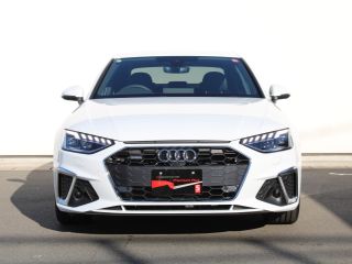 Audi A4 Sedan