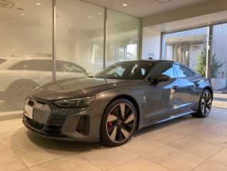Audi e-tron GT quattro