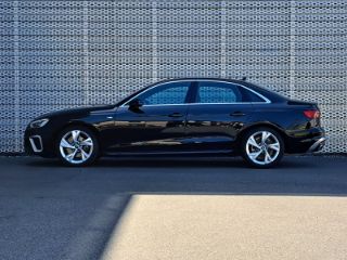Audi A4 Sedan