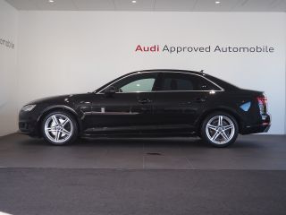 Audi A4 Sedan