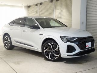 Audi Q8 Sportback e-tron