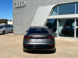 Audi Q8 Sportback e-tron