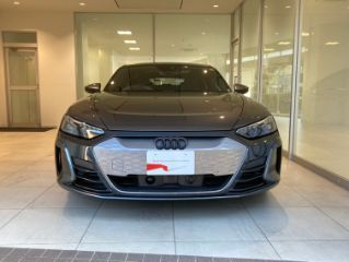Audi e-tron GT quattro