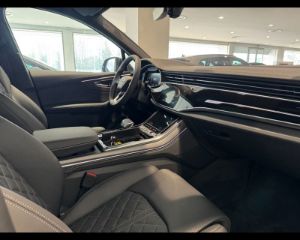 Audi Q7 SUV TFSI e