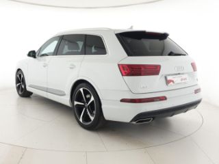Audi Q7 SUV