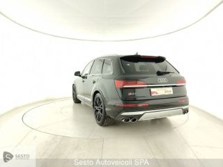 Audi Q7 SUV